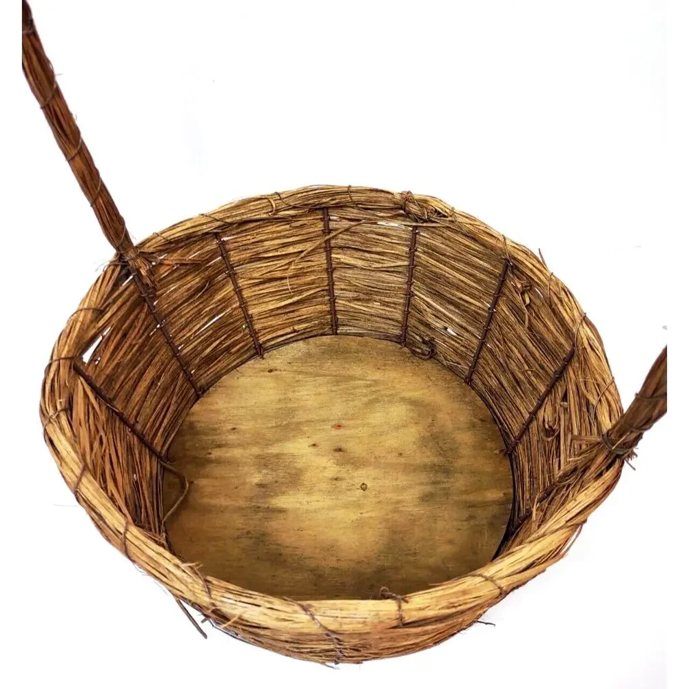 Handmade 16 primitive